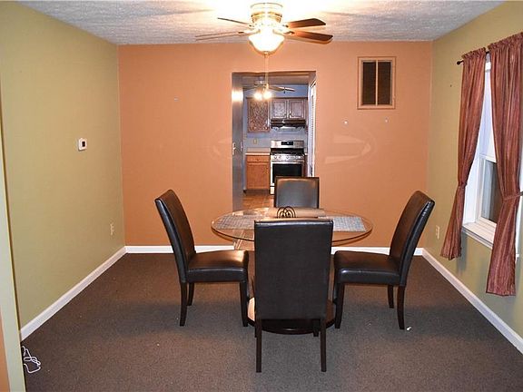 5th image of 2872 Boyd Ave
