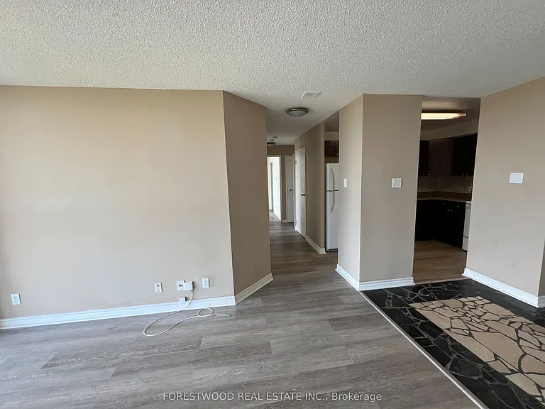 35 Trailwood Dr #711 — Photo 9