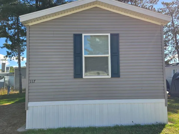 117 Courtney Ln #117, Redgranite, WI 54970