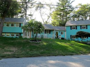 25 Cranberry Ln, Pembroke, MA 02359