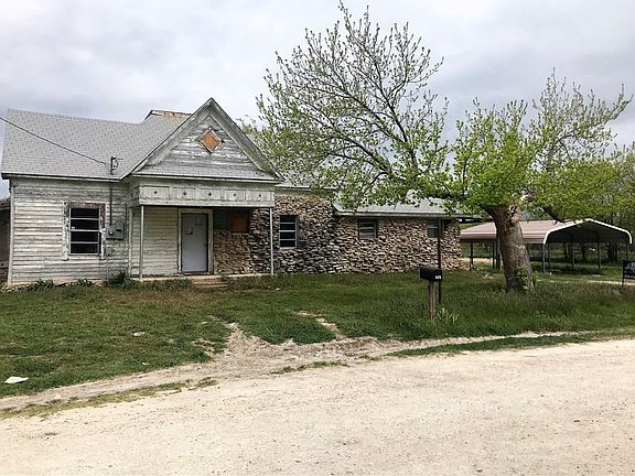 3rd image of 255 County Road 140