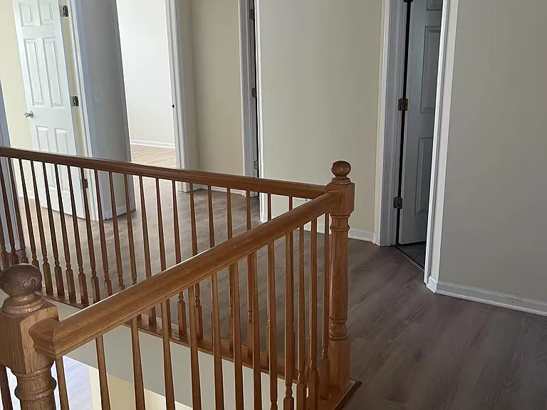 2441 Stoughton Cir — Photo 9