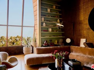 8661 Nash Dr, Los Angeles, CA 90046