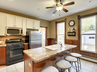 2029 Grand Ave, Saint Paul, MN 55105