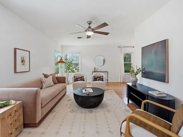 900 Stark St, Austin, TX 78756