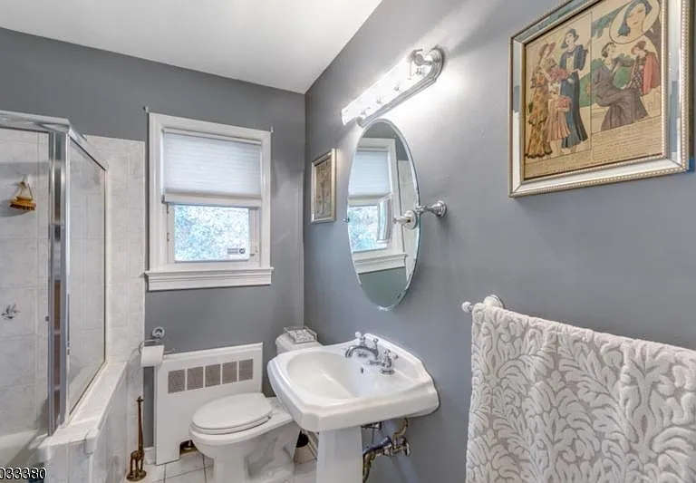 30 Edgehill Ave #28 — Photo 12