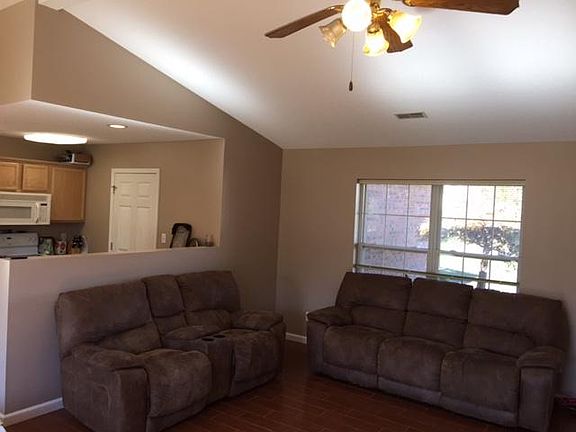 4th image of 3945 Scenic Dr
