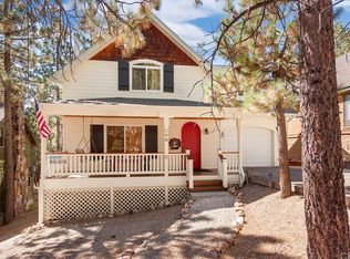 208 Knoll Rd, Big Bear Lake, CA 92315