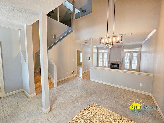 5th image of 126 S Shore Dr S #3