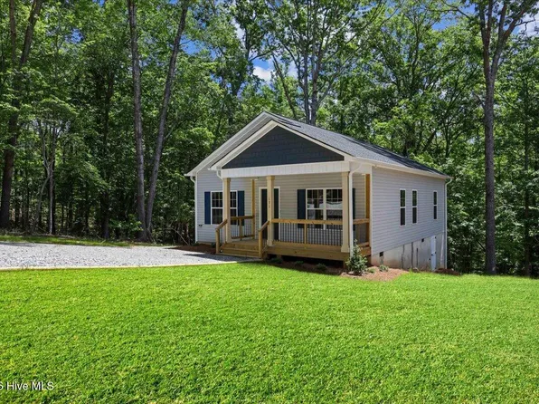 131 Dauphine Street, Fuquay Varina, NC 27526