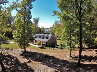 116 Shelby Ct, Troy, NC 27371