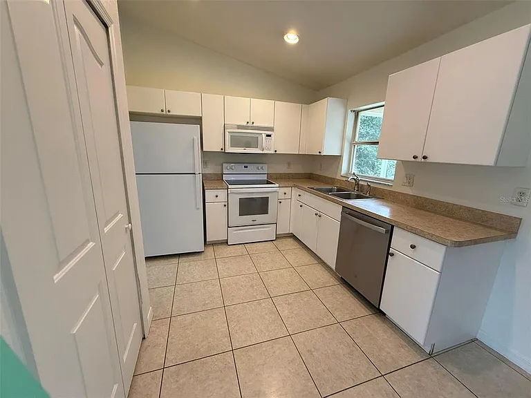 3305 Circleville St — Photo 7