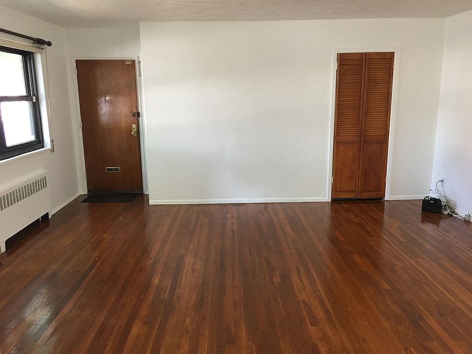 1st image of 2147 Utopia Pkwy #1281
