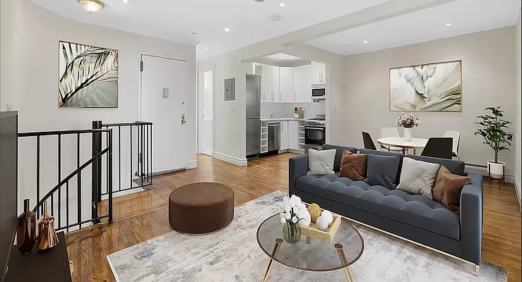 Rented by REAL New York | media 10