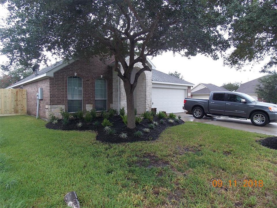 1st image of 429 Sandstone Creek Ln