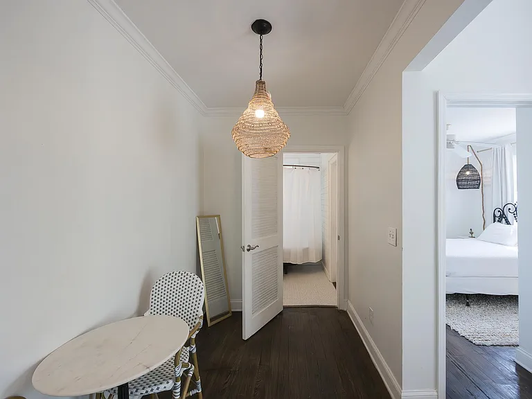 717 Forest Hill Blvd — Photo 23
