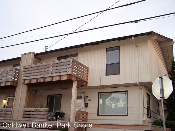 2nd image of 309 11th Street Pl #B