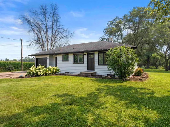 7340 Woodenshoe Rd, Neenah, WI 54956