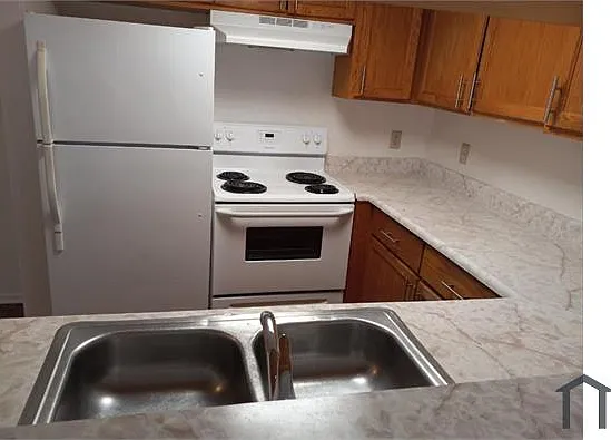 3804 Arlington Ave #211 — Photo 3