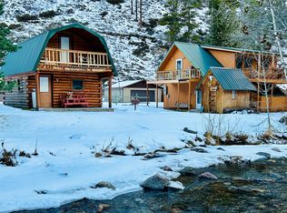 521 Pine St, Neihart, MT 59465