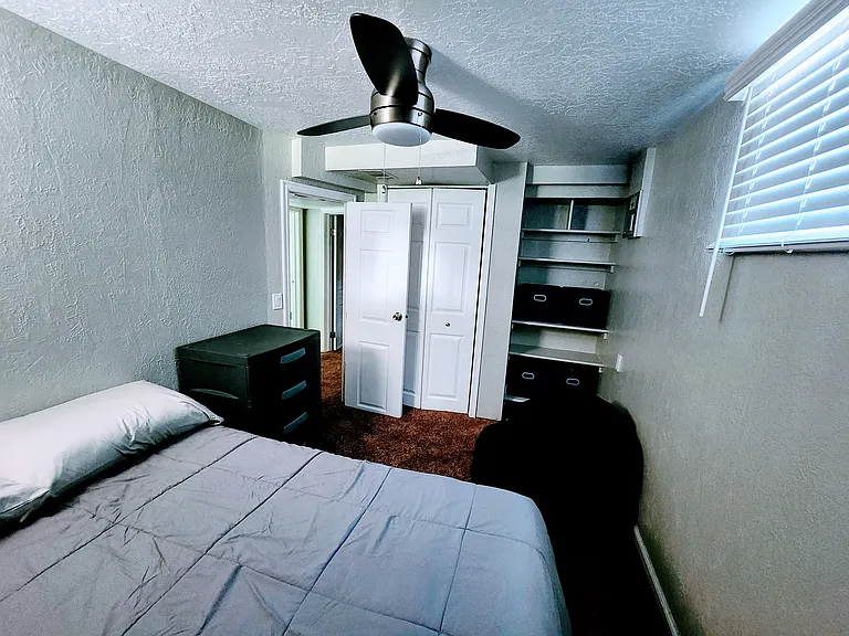 1 E Gibbs Cir — Photo 14