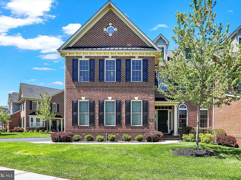 1st image of 86 Rittenhouse Cir