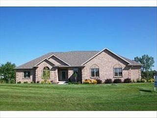 1st image of 2870 Woodhaven Cir