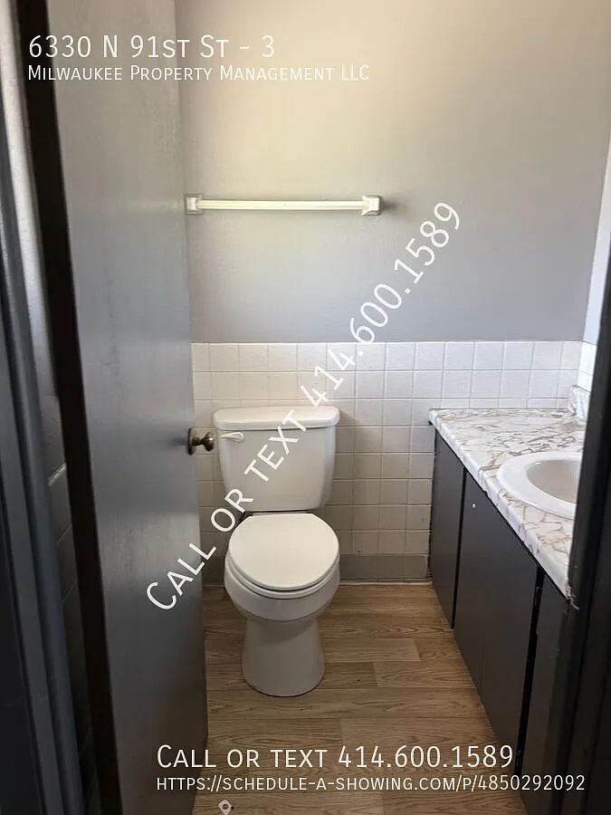 Spacious 2BR/1.5BA Home with Onsite Laundry & Modern Appliances Only $1,105 Total Monthly Price! — Photo 3