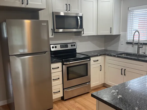 214 S Clay Ave #2S, Saint Louis, MO 63122