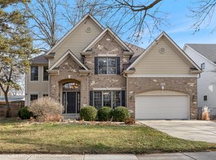 612 Wehrli Dr, Naperville, IL 60540