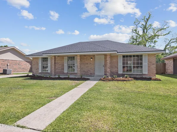 312 Terry Dr, Lafayette, LA 70501
