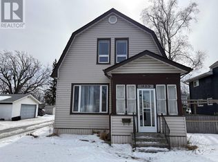 429 2nd St E, Fort Frances, ON P9A1N2