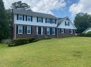 5020 Chestnut Forest Ln, Dunwoody, GA 30360