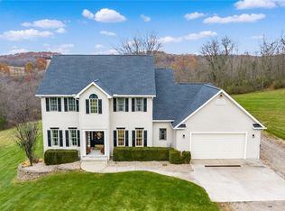 7300 Jones Rd, Nashport, OH 43830