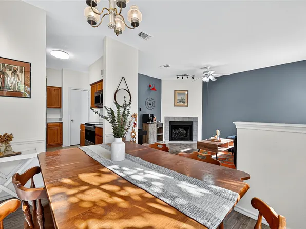 1103 Dulles Ave APT 304, Stafford, TX 77477