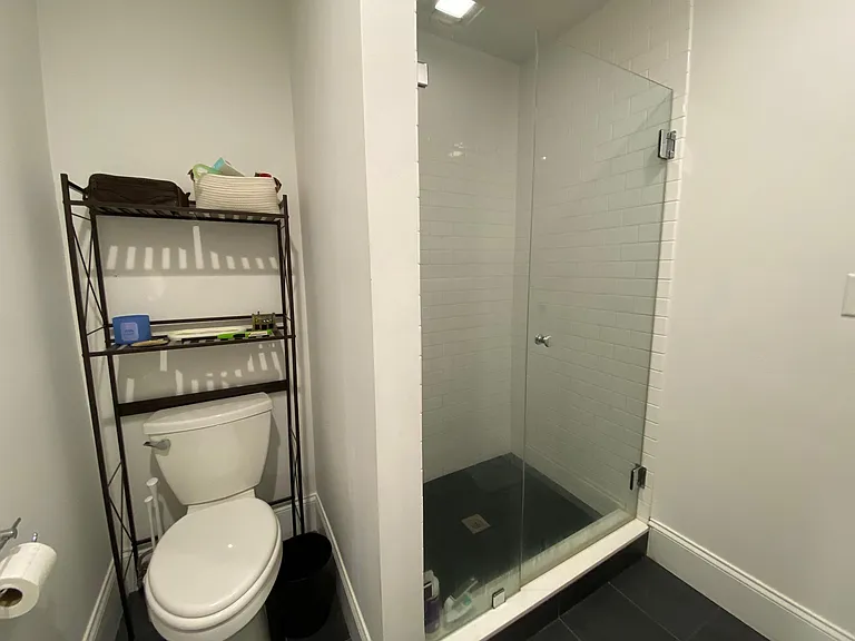 405 S Huntington Ave #2R — Photo 7