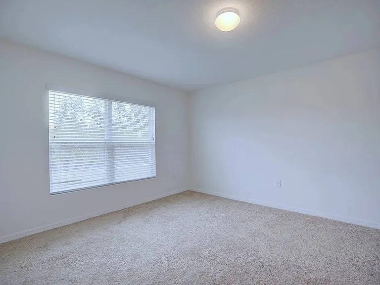 4548 Adrienne St — Photo 10