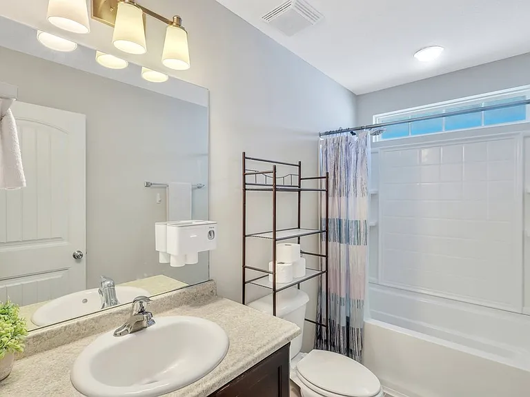 203 Grandview Dr #1 — Photo 16