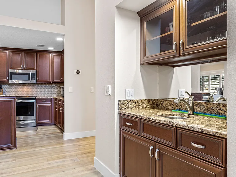 2757 Country Woods Ln — Photo 11