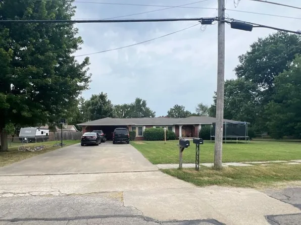 1505 Center St, Sarcoxie, MO 64862