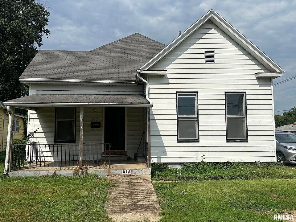 1st image of 613 N Prairie St