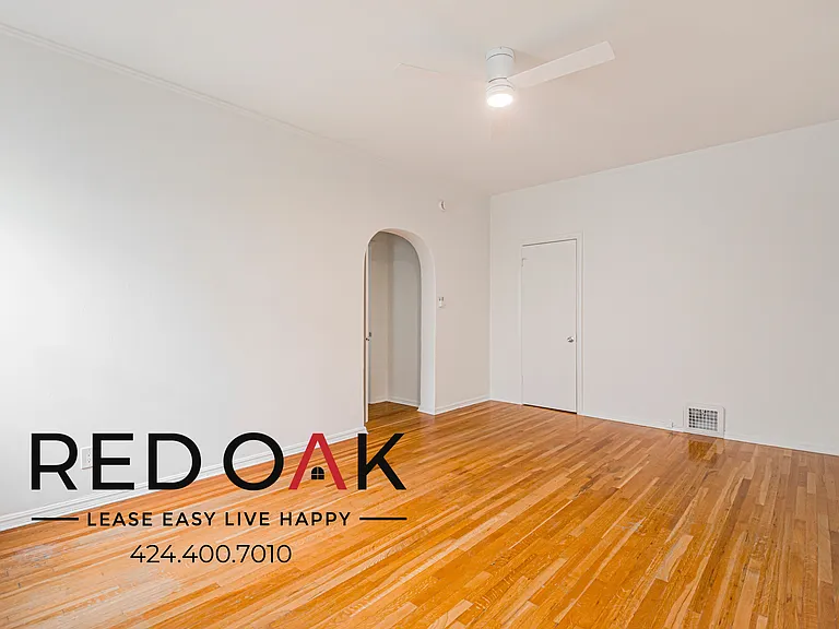 366 N Gardner St #366 — Photo 26