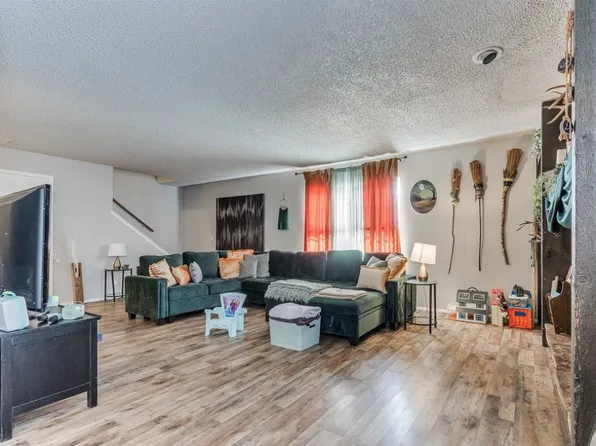 6916 Woodlake Dr #6920, Oklahoma City, OK 73132