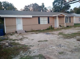 10672 Fm 1097 Rd W, Willis, TX 77318