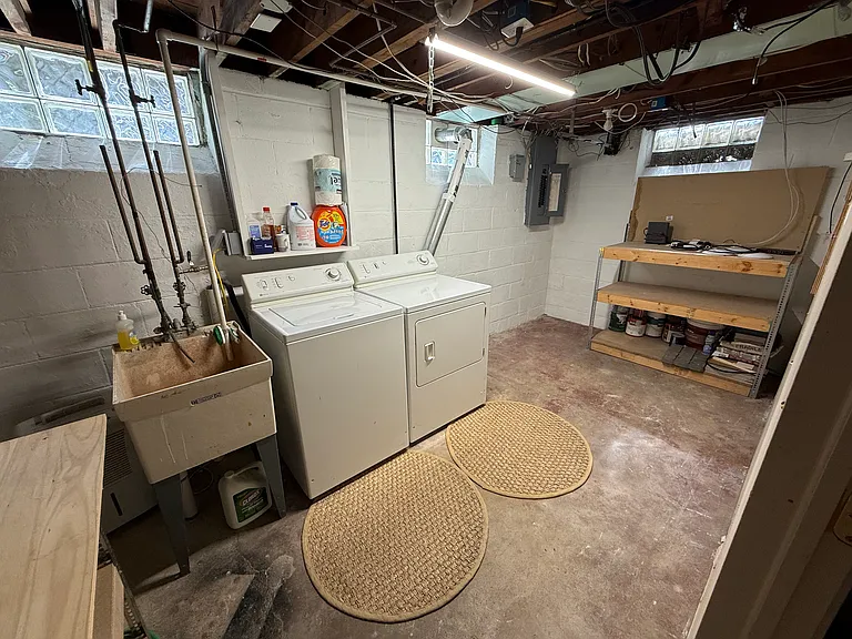 907 Marywood Dr — Photo 30