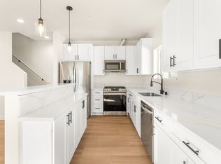 904 Hert St, Colton, CA 92324