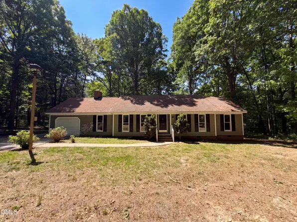 102 Lakeside Farm Rd, Zebulon, NC 27597