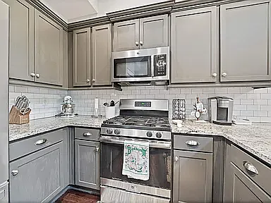 3859 Grants Ln — Photo 7