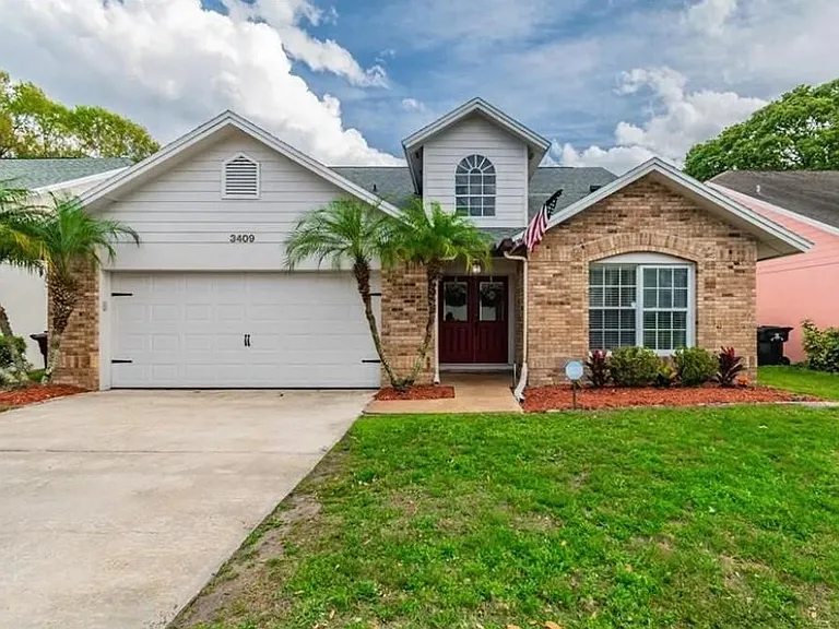 3409 Windy Wood Dr — Photo 1