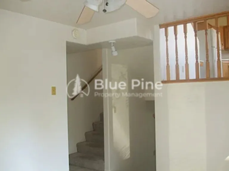 635 S 5 W — Photo 5